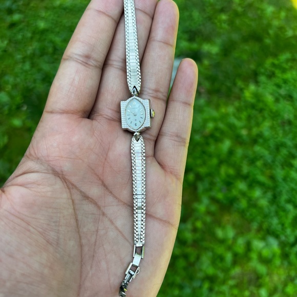 Hamilton vintage winding Watch with 10k gold bezel main image 13
